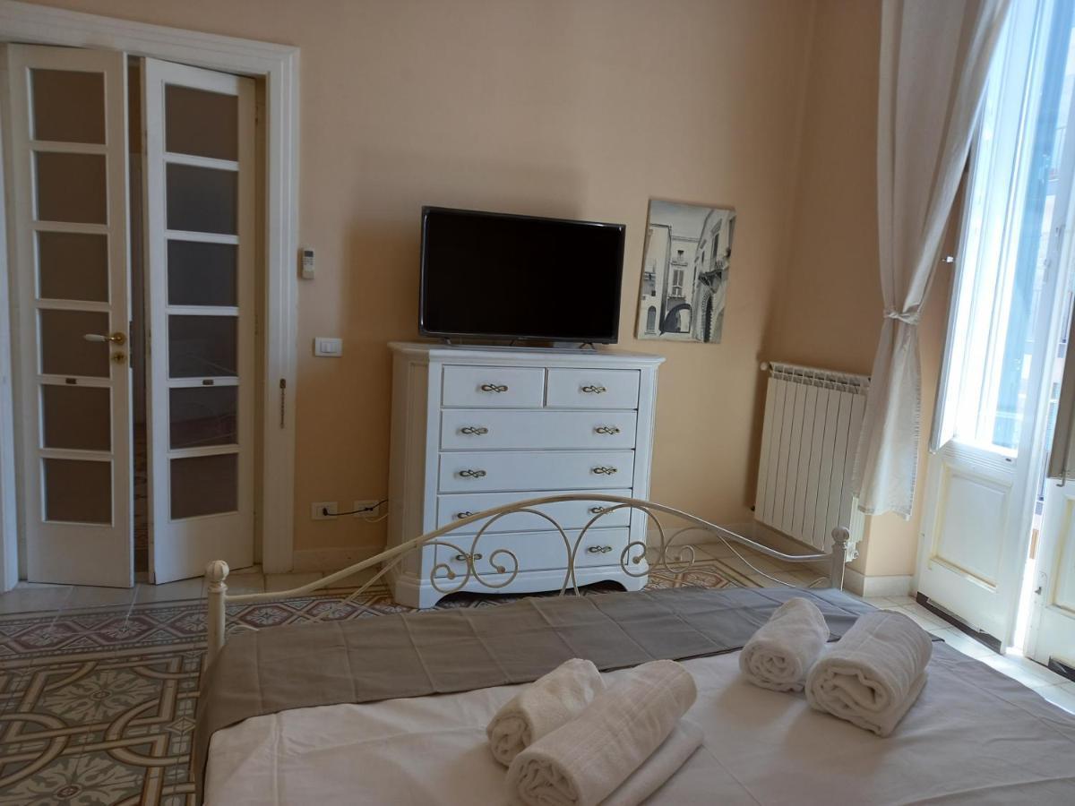 Apartamento Dimora Donna Carmela - Al Centro Di Monopoli Exterior foto
